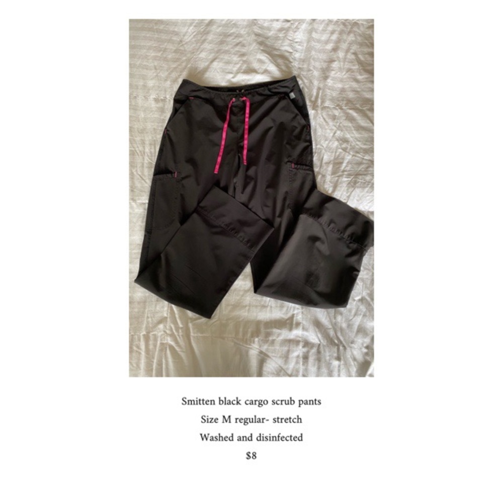Black cargo scrub pants